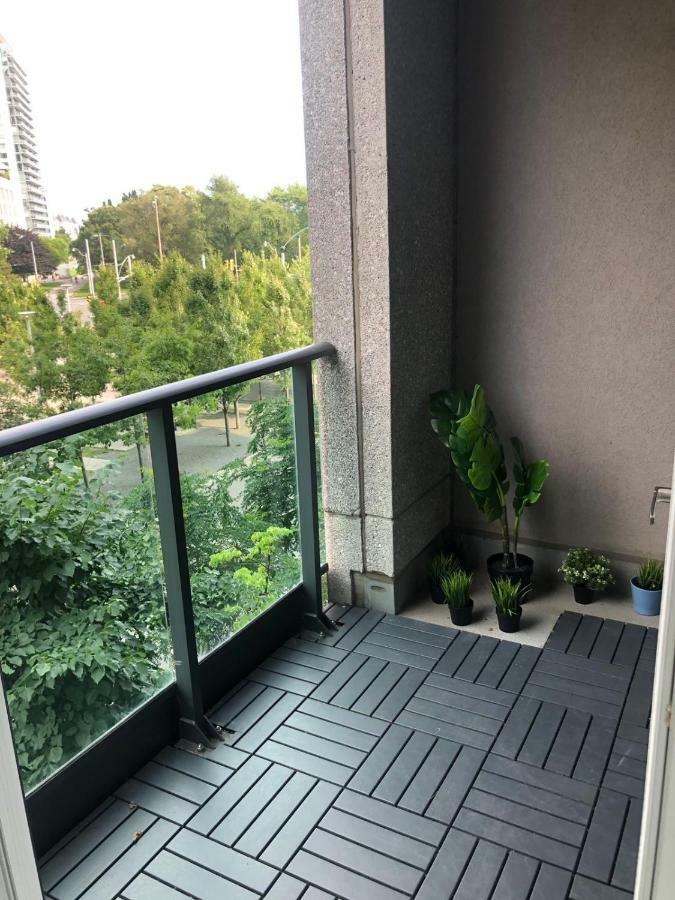 Executive 1 Bedroom Condo Sleeps 2 トロント エクステリア 写真